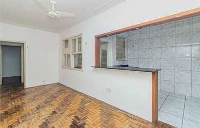 Imagem: O apartamento possui 1 Dormitório, 1 Banheiro, 56m² de Área