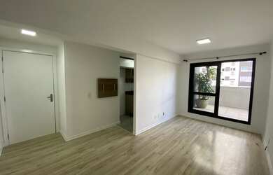 Imagem: O apartamento possui 2 Dormitórios, 1 Suíte, 3 Banheiros