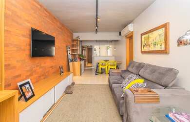 Imagem: O apartamento possui 2 Dormitórios, 1 Suíte, 4 Banheiros