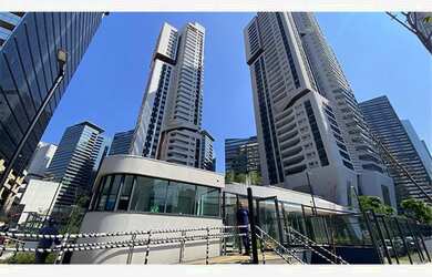 Imagem: O apartamento à venda possui 3 Dormitórios, 3 Suítes, 4 Banheiros