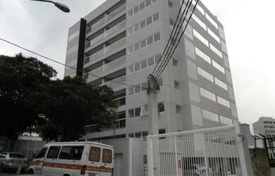 Imagem: A sala comercial possui 1 Banheiro, 1 Vaga na garagem e está