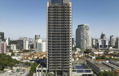 Imagem: O apartamento possui 2 Dormitórios, 1 Suíte, 2 Banheiros