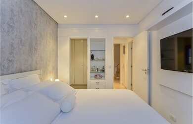 Imagem 2: Cobertura DUPLEX à Venda no Condomínio FOUR SEASONS na Vila Suzana em São Paulo com 3 Suít