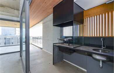 Imagem: O apartamento possui 4 Dormitórios, 4 Suítes, 7 Banheiros