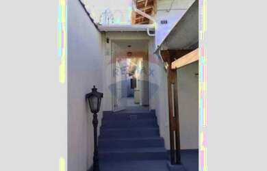 Imagem: A casa possui 2 Dormitórios, 1 Suíte, 2 Banheiros, 1 Vaga