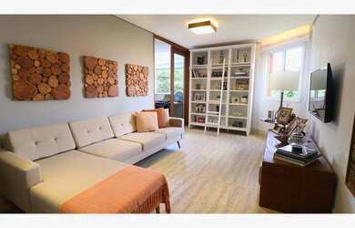 Imagem: O apartamento possui 4 Dormitórios, 1 Suíte, 3 Banheiros