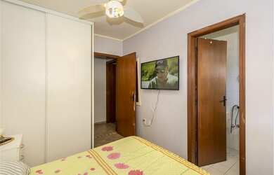 Imagem 4: 4 dormitórios na Rua Professor Fernando Carneiro