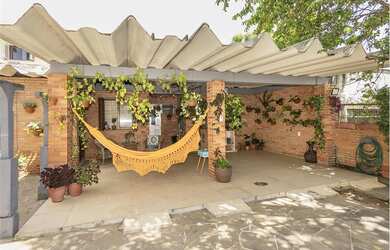 Imagem 15: 4 dormitórios na Rua Professor Fernando Carneiro