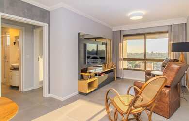 Imagem: O apartamento possui 2 Dormitórios, 1 Suíte, 4 Banheiros