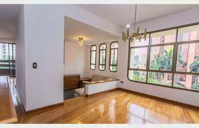 Imagem: O apartamento possui 4 Dormitórios, 2 Suítes, 5 Banheiros