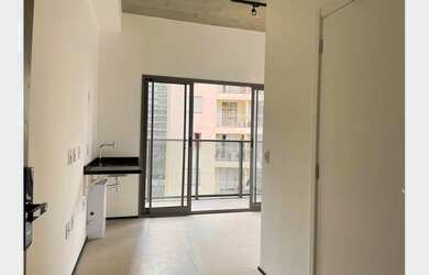 Imagem: O studio possui 1 Dormitório, 1 Banheiro, 23m² de Área e