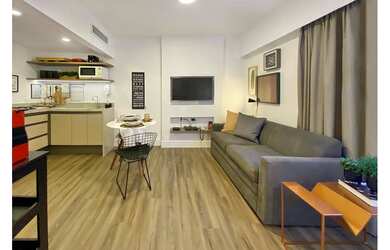 Imagem: O apartamento possui 1 Dormitório, 1 Banheiro, 1 Vaga na garagem