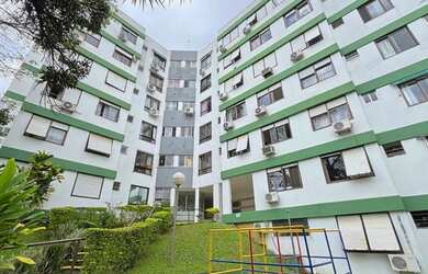 Imagem: O apartamento possui 2 Dormitórios, 2 Banheiros, 75m² de Área