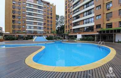 Imagem: O apartamento possui 3 Dormitórios, 1 Suíte, 4 Banheiros