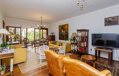 Imagem: O apartamento possui 3 Dormitórios, 1 Suíte, 4 Banheiros