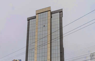 Imagem: A sala comercial possui 1 Banheiro, 2 Vagas na garagem, 47m²