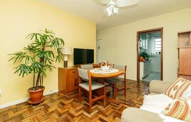 Imagem: O apartamento possui 2 Dormitórios, 1 Banheiro, 58m² de Área