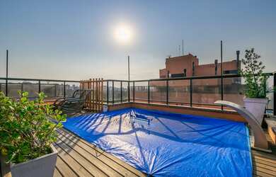 Imagem: O apartamento na cobertura possui 2 Dormitórios, 1 Suíte