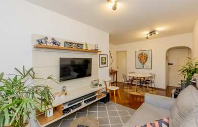 Imagem: O apartamento possui 2 Dormitórios, 2 Banheiros, 69m² de Área