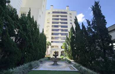 Imagem: O apartamento possui 3 Dormitórios, 1 Suíte, 5 Banheiros