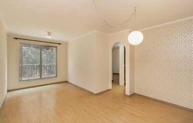 Imagem: O apartamento possui 2 Dormitórios, 2 Banheiros, 1 Vaga na