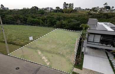 Imagem: O terreno está localizado em Medeiros, Jundiaí à venda por