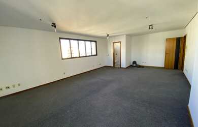 Imagem 10: Sala Comercial de Alto Padrão disponível para venda em Porto Alegre-RS,...