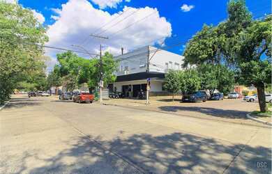 Imagem: A loja possui 296m² de Área e está localizado em São Geraldo