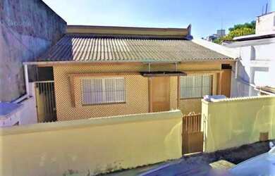 Imagem: A casa possui 3 Dormitórios, 3 Banheiros e 138m² de Área