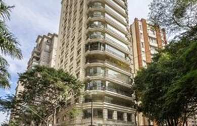 Imagem: O apartamento possui 3 Dormitórios, 3 Suítes, 4 Banheiros