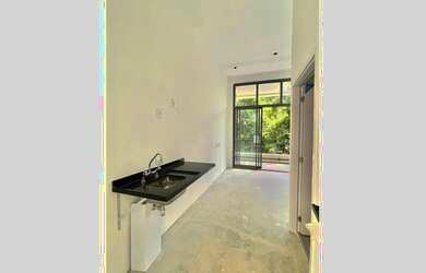 Imagem: O studio possui 1 Banheiro e 25m² de Área e está localizado