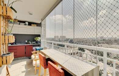 Imagem: O apartamento possui 3 Dormitórios, 2 Banheiros, 1 Vaga na