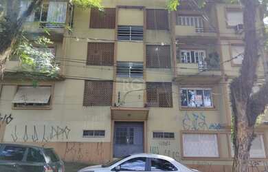 Imagem: O apartamento possui 3 Dormitórios, 2 Banheiros e 68m² de