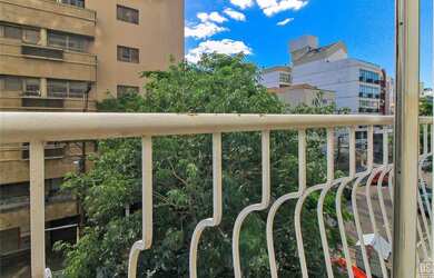 Imagem: O apartamento possui 3 Dormitórios, 3 Banheiros, 129m² de