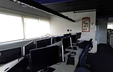 Imagem 2: Sala à venda no bairro Santo Amaro - São Paulo/SP