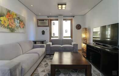 Imagem: O apartamento possui 3 Dormitórios, 2 Banheiros, 1 Vaga na