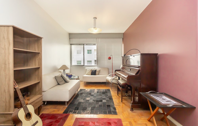 Imagem: O apartamento possui 2 Dormitórios, 2 Banheiros, 1 Vaga na