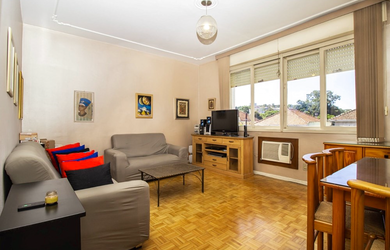 Imagem: O apartamento possui 2 Dormitórios, 2 Banheiros, 1 Vaga na