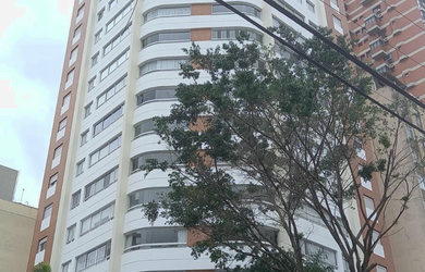 Imagem: O apartamento possui 2 Dormitórios, 2 Suítes, 6 Banheiros