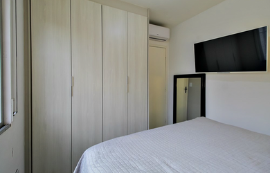 Imagem 2: Apartamento à venda em Porto Alegre-RS, Cavalhada: 2 quartos, 1 banheiro, 1 vaga de garage