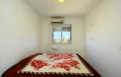 Imagem: O apartamento possui 2 Dormitórios, 1 Banheiro e 48m² de Área