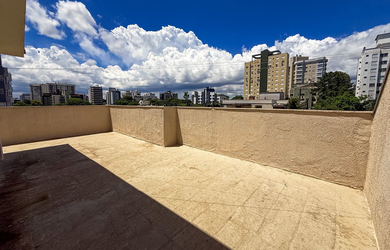 Imagem: O apartamento na cobertura possui 3 Dormitórios, 1 Suíte