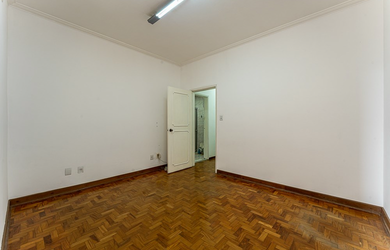 Imagem: A sala comercial possui 1 Banheiro, 44m² de Área Privada e