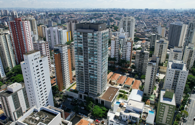 Imagem: O apartamento possui 3 Dormitórios, 3 Suítes, 5 Banheiros