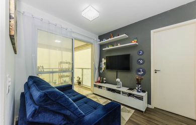 Imagem: O apartamento possui 2 Dormitórios, 1 Banheiro, 1 Vaga na garagem