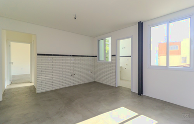 Imagem: O apartamento possui 2 Dormitórios, 1 Suíte, 2 Banheiros