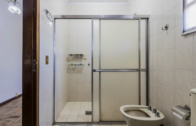 Imagem 11: Casa à venda em Porto Alegre, Sarandi, com 4 quartos, 300m²