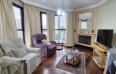 Imagem: O apartamento possui 5 Dormitórios, 2 Suítes, 5 Banheiros