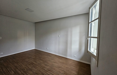 Imagem 3: 2 dormitórios na Rua Andréa Paulinetti