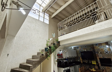 Imagem: A casa possui 3 Dormitórios, 1 Suíte, 2 Banheiros, 3 Vagas